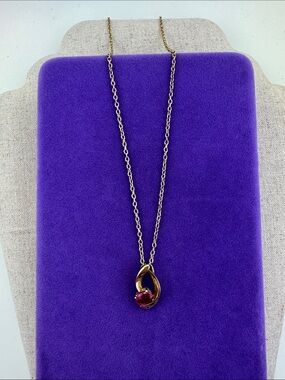 💛 Vintage Gold Plated Teardrop Genuine Ruby & CZ  Necklace